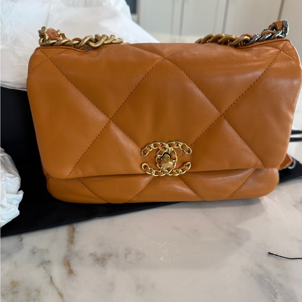 Chanel 19 Light Brown Medium